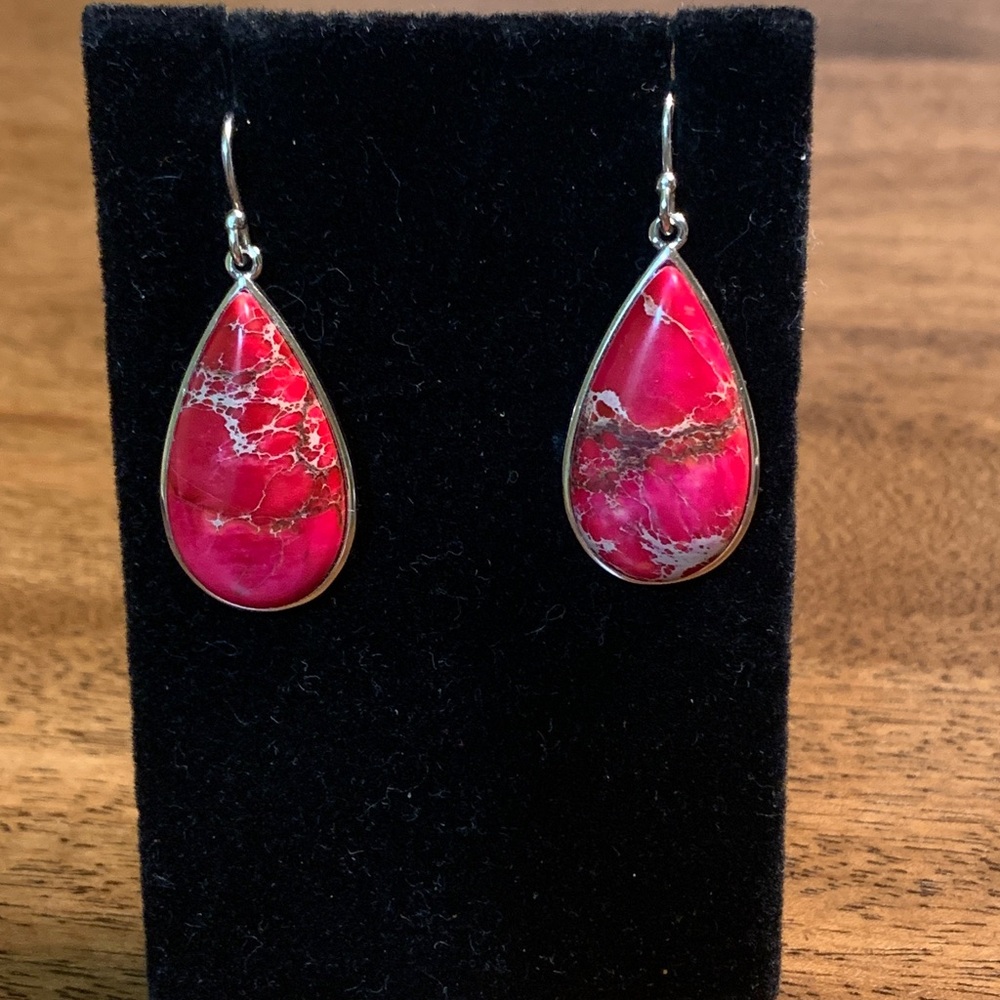 Pink Earrings NWOT - Picture 1 of 3